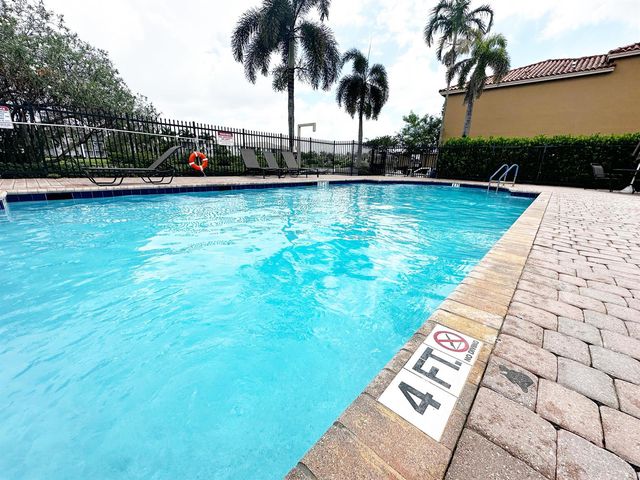 614 SW 106TH Avenue 1507, Pembroke Pines, FL 33025