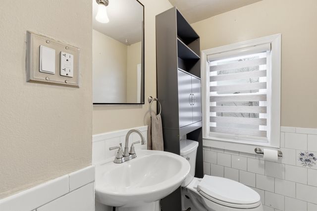 25 Wyman Street, Derry, NH 03038