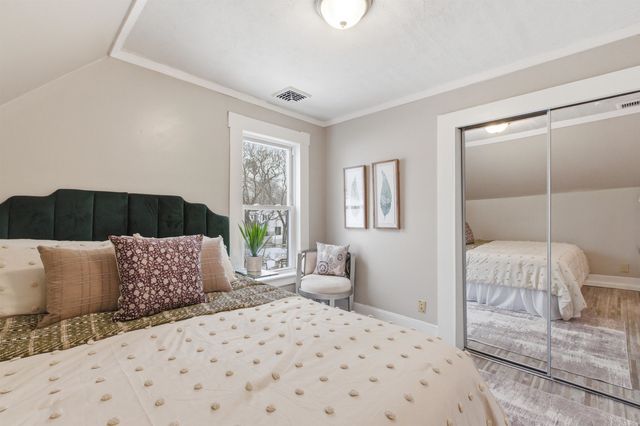 25 Wyman Street, Derry, NH 03038