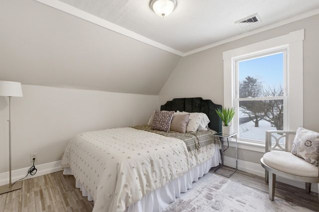 25 Wyman Street, Derry, NH 03038