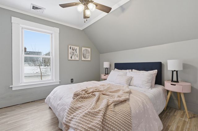 25 Wyman Street, Derry, NH 03038