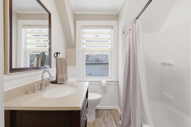 25 Wyman Street, Derry, NH 03038