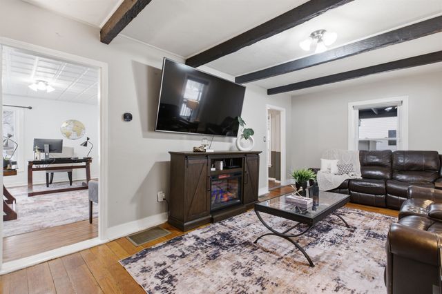 25 Wyman Street, Derry, NH 03038