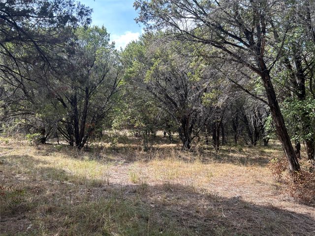 6020 Killmarnoch Drive, Cleburne, TX 76033