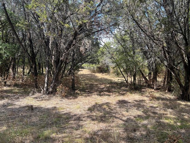 6020 Killmarnoch Drive, Cleburne, TX 76033