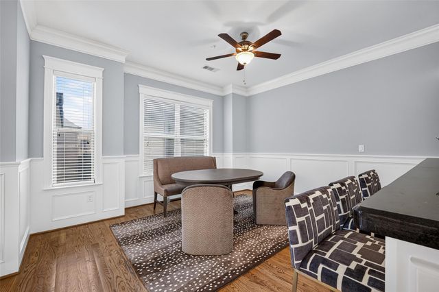 2802 Morrison Street 210, Houston, TX 77009