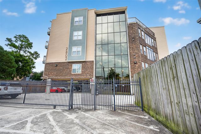 2802 Morrison Street 210, Houston, TX 77009