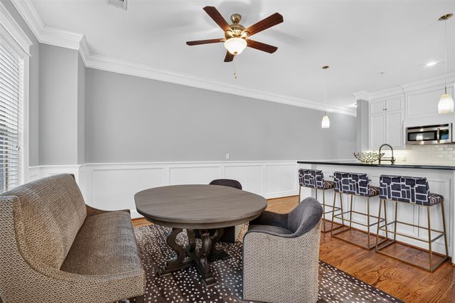 2802 Morrison Street 210, Houston, TX 77009
