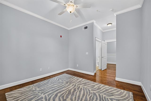 2802 Morrison Street 210, Houston, TX 77009