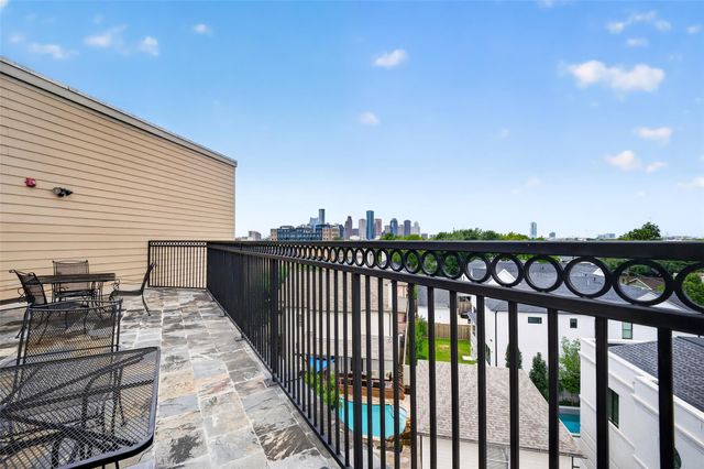 2802 Morrison Street 210, Houston, TX 77009