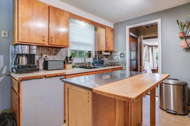 1 Prospect Court, Dover, NH 03820