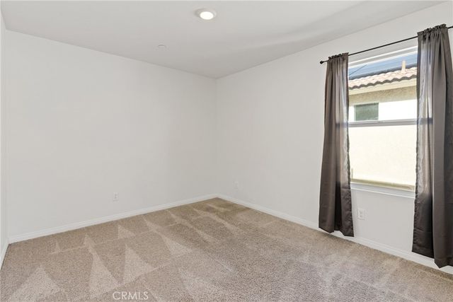 30348 Cedar Creek Way, Homeland, CA 92548