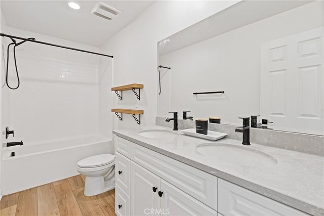 30348 Cedar Creek Way, Homeland, CA 92548