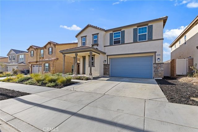30348 Cedar Creek Way, Homeland, CA 92548
