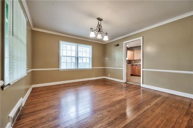 8037 Jefferson Street, Kansas City, MO 64114