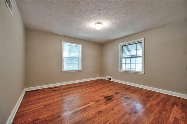 8037 Jefferson Street, Kansas City, MO 64114