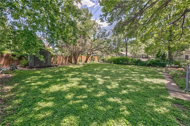 8037 Jefferson Street, Kansas City, MO 64114