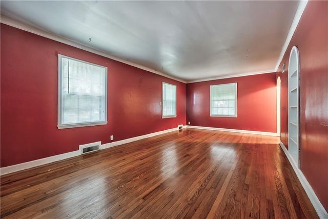8037 Jefferson Street, Kansas City, MO 64114