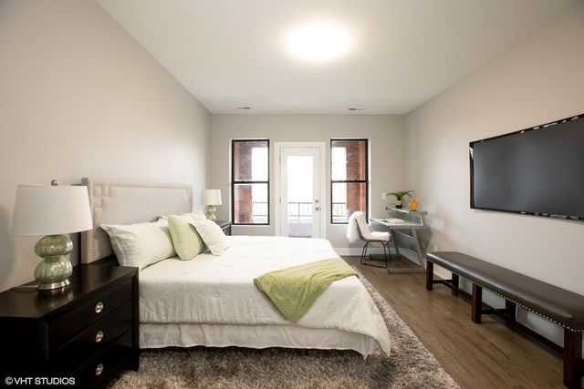 5038 S Saint Lawrence Avenue 2N, Chicago, IL 60615