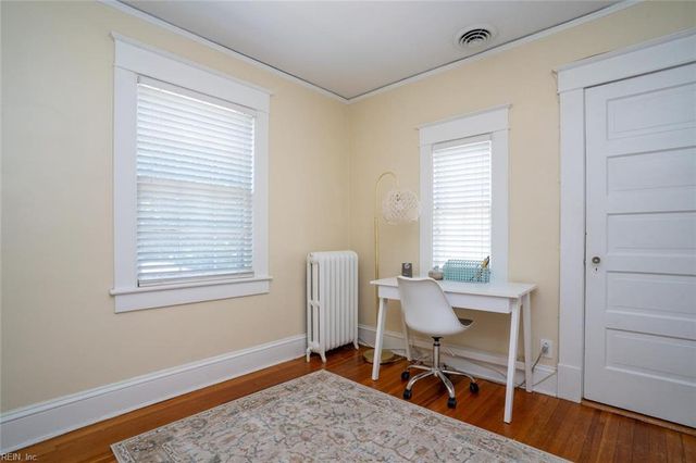 185 Orleans CIR, Norfolk, VA 23509