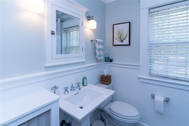 185 Orleans CIR, Norfolk, VA 23509