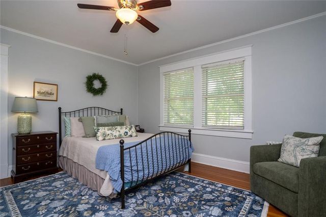 185 Orleans CIR, Norfolk, VA 23509