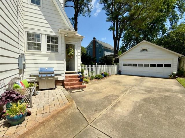 185 Orleans CIR, Norfolk, VA 23509