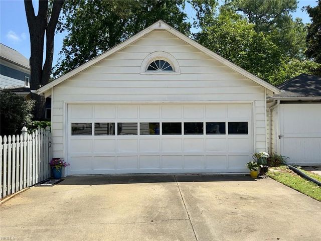 185 Orleans CIR, Norfolk, VA 23509