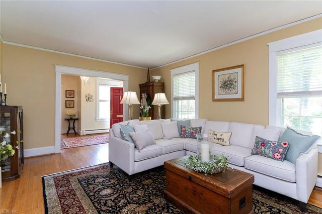 185 Orleans CIR, Norfolk, VA 23509