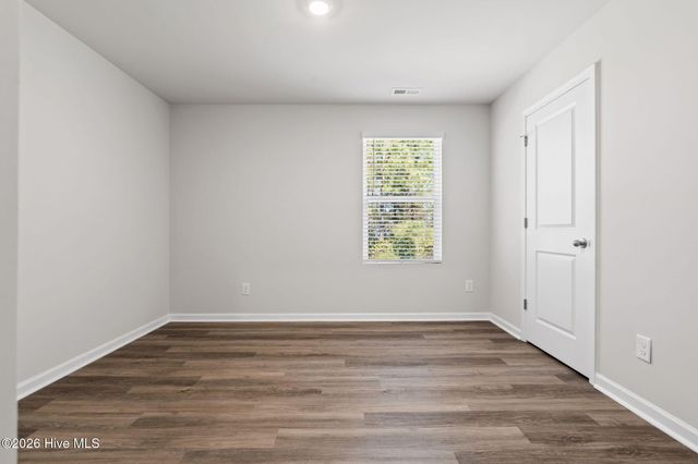 98 Maymont Street NW, Supply, NC 28462