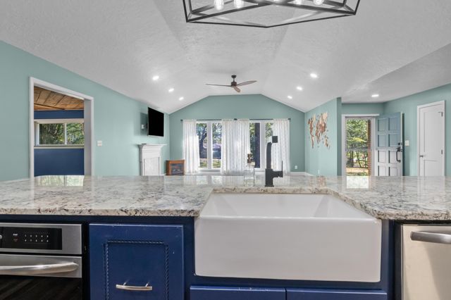 5 Eagle Creek Loop, Buchanan, TN 38222