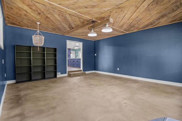 5 Eagle Creek Loop, Buchanan, TN 38222