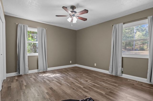 5 Eagle Creek Loop, Buchanan, TN 38222