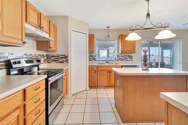 16012 LANESBORO COURT, Clermont, FL 34711