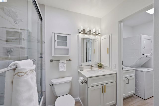 651 Moraga Rd 12, Moraga, CA 94556