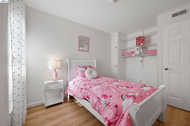 651 Moraga Rd 12, Moraga, CA 94556