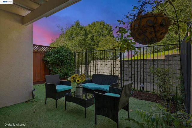 651 Moraga Rd 12, Moraga, CA 94556