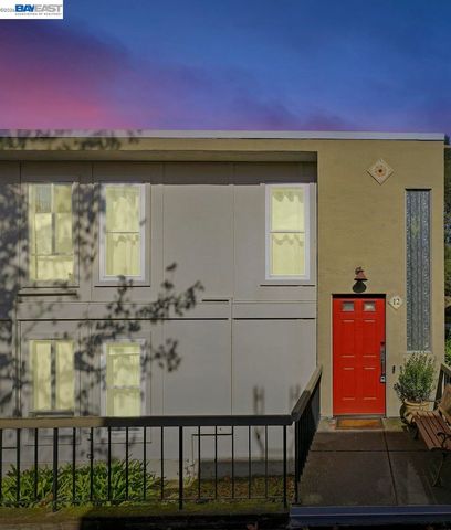 651 Moraga Rd 12, Moraga, CA 94556