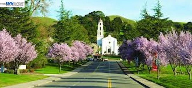 651 Moraga Rd 12, Moraga, CA 94556