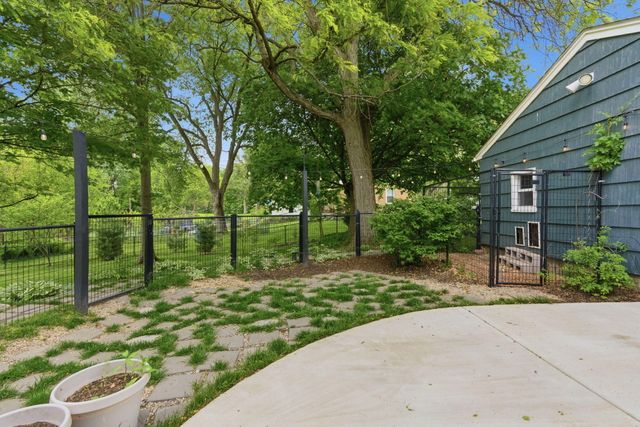 1113 Valparaiso Street, Valparaiso, IN 46383