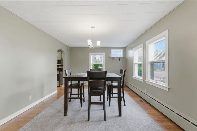 1113 Valparaiso Street, Valparaiso, IN 46383