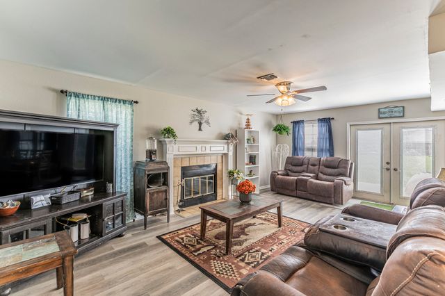 9001 Trailridge Drive, Temple, TX 76502