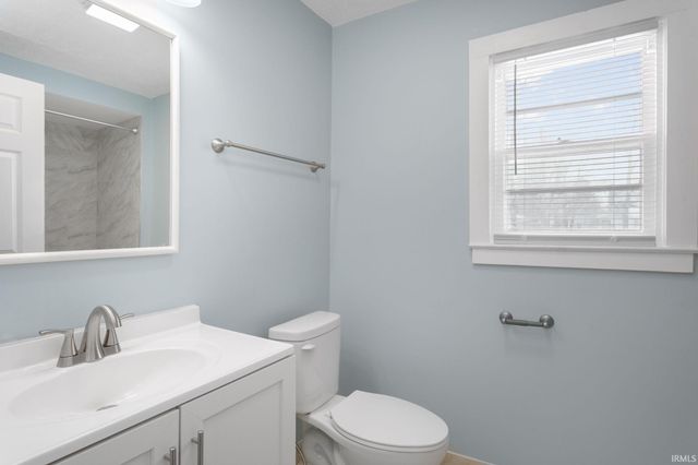 731 W Blaine Avenue, Elkhart, IN 46516