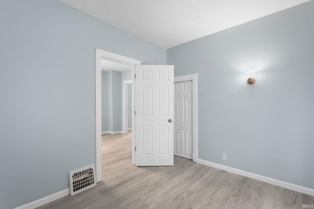 731 W Blaine Avenue, Elkhart, IN 46516