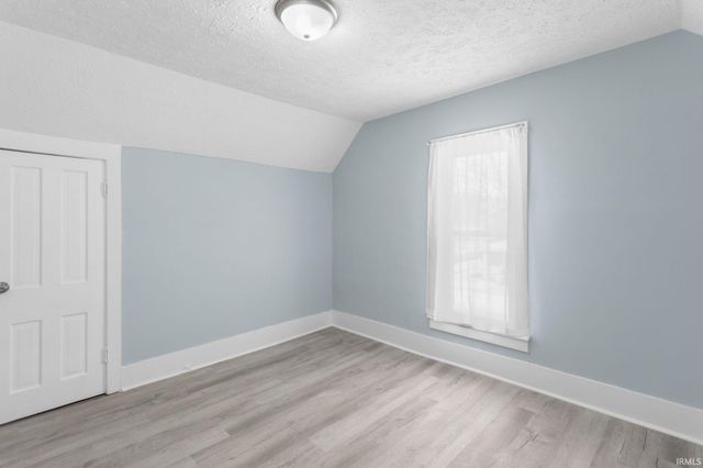 731 W Blaine Avenue, Elkhart, IN 46516