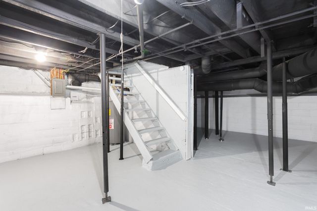 731 W Blaine Avenue, Elkhart, IN 46516