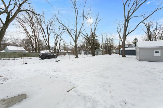 731 W Blaine Avenue, Elkhart, IN 46516