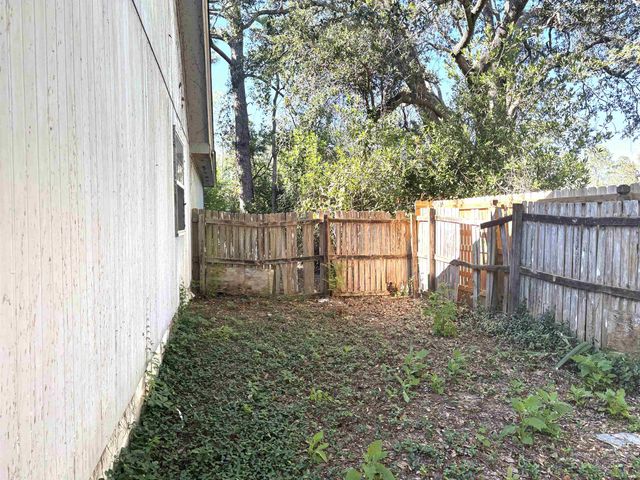 8415 Glendalin Road, Tallahassee, FL 32311