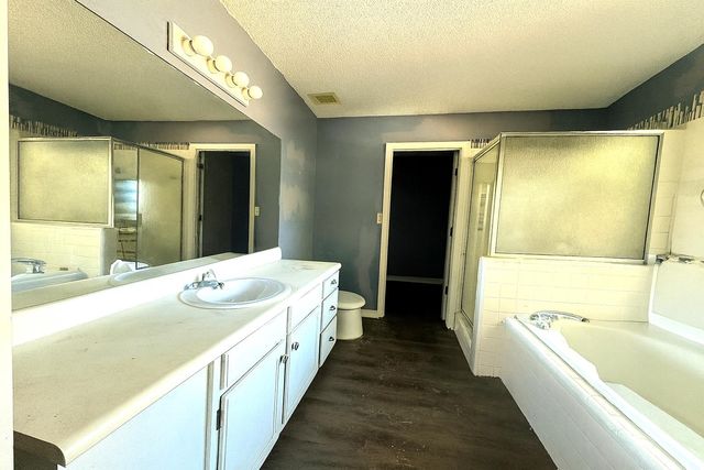 8415 Glendalin Road, Tallahassee, FL 32311