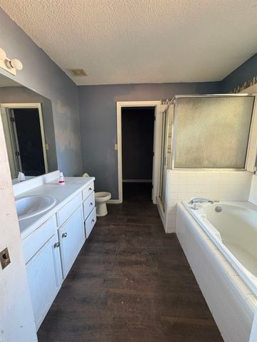 8415 Glendalin Road, Tallahassee, FL 32311